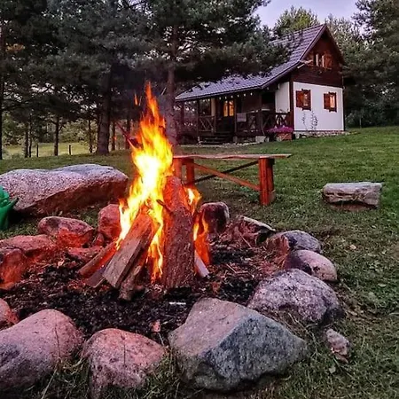 Miedzy Sosnami Nyaraló Bobrownik (Lidzbark)